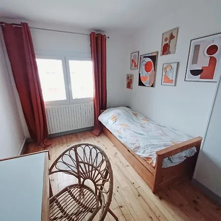 公寓 Chaleureuse Maison De 4 Chambres *